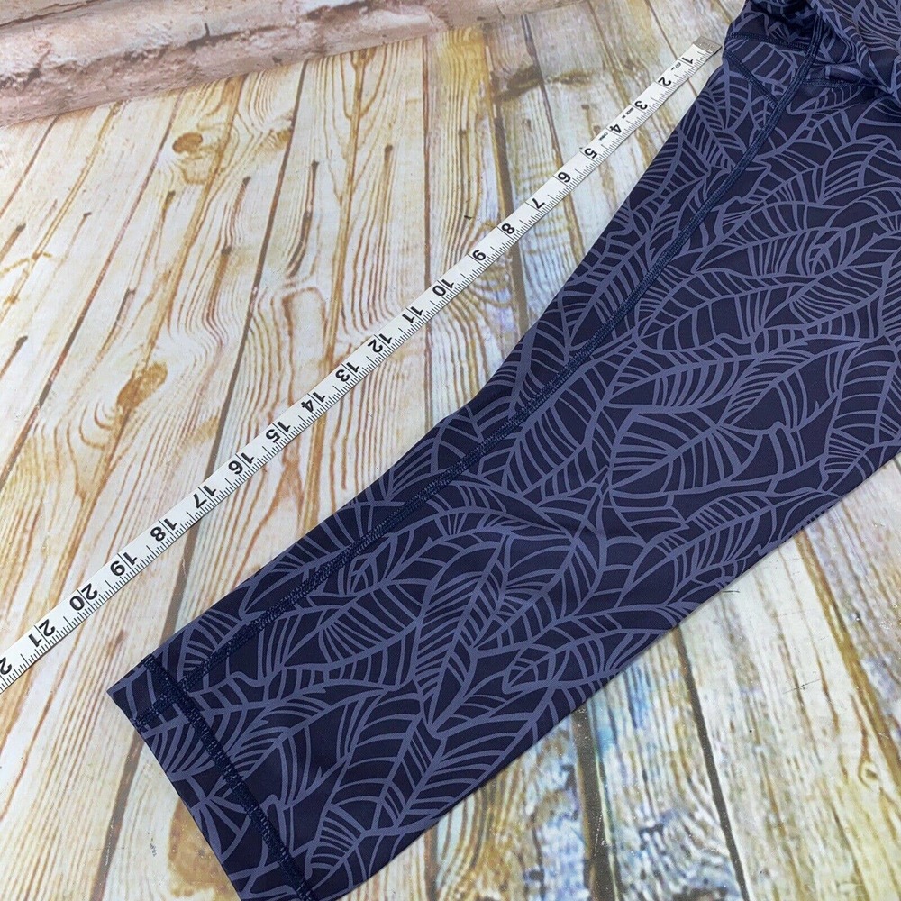 Lululemon Wunder Under Womens Size 6 Banana Leaf Print Crop Leggings Yoga Pants - Picture 7 of 8